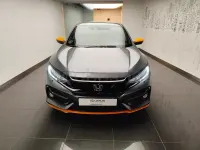 Usado Honda Civic Elegance 126 CV (92 kW) 2021 Gris / plata Berlina