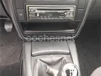 Usado VW Passat Edition 101 CV (74 kW) 2001 Gris / plata Berlina