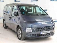 Usado Hyundai Staria 177 CV (130 kW) 2023 Gris Monovolumen