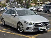 Usado Mercedes A180 109 CV (80 kW) 2018 Gris / plata Berlina