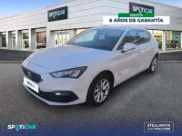 Usado Seat Leon Style 117 CV (86 kW) 2025 Gris Berlina