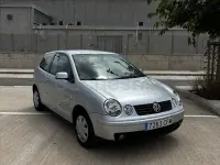Usado VW Polo Match 75 CV (55 kW) 2003 Gris / plata Berlina