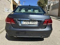 Usado Mercedes E250 Avantgarde 204 CV (150 kW) 2015 Gris / plata Berlina