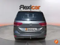 Usado VW Touran Business 115 CV (84 kW) 2019 Gris Monovolumen