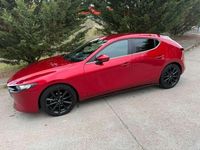 Używany Mazda 3 186 KM (136 kW) 2021 Czerwony Hatchback