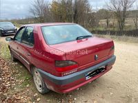 Usado Peugeot 306 Style 103 CV (75 kW) 1998 Granate Berlina