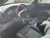 Usado Chrysler 300C 218 CV (160 kW) 2006 Gris / plata Berlina