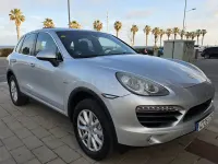 Usado Porsche Cayenne 380 CV (279 kW) 2010 Gris / plata SUV