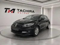 Usado Renault Mégane III LIMITED 116 CV (85 kW) 2014 Negro Utilitario