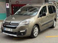 Usado Citroën Berlingo Feel 100 CV (73 kW) 2016 Marrón Monovolumen