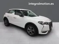 Usado DS Automobiles DS3 Crossback Chic 110 CV (80 kW) 2021 Blanco SUV