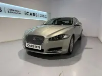 Usado Jaguar XF Premium Luxury 240 CV (176 kW) 2012 Gris / plata Berlina