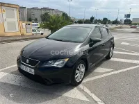 Usado Seat Leon Reference 105 CV (77 kW) 2016 Negro Berlina