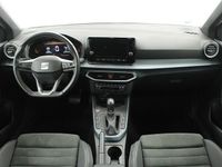 Usado Seat Arona Xperience 115 CV (84 kW) 2025 Gris SUV