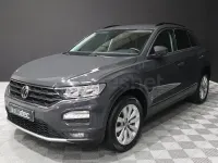 Usado VW T-Roc Advance 115 CV (84 kW) 2020 Gris / plata SUV