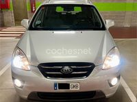 Usado Kia Carens Active 140 CV (102 kW) 2008 Gris / plata Monovolumen