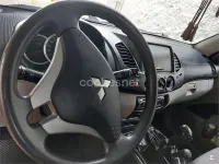 Usado Mitsubishi L200 Intense+ 136 CV (100 kW) 2010 Gris / plata Pickup/Camioneta