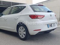 Usado Seat Leon Style 110 CV (80 kW) 2017 Blanco Berlina
