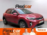 Usado Kia Stonic 101 CV (74 kW) 2022 Rojo SUV