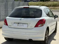 Usado Peugeot 207 GTi 150 CV (110 kW) 2009 Blanco Berlina