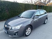 Usado Chevrolet Cruze LT 163 CV (119 kW) 2014 Gris / plata Familiar