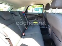 Usado Ford Focus Trend 125 CV (91 kW) 2016 Marrón Berlina