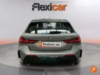 Usado BMW 118 150 CV (110 kW) 2024 Gris Utilitario
