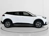 Usado Peugeot 2008 Active 110 CV (80 kW) 2022 Blanco SUV