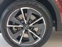 Usado Nissan Qashqai Tekna 190 CV (139 kW) 2023 Burgundy (metalizada) SUV