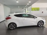 Usado Kia Ceed 120 CV (88 kW) 2017 Blanco Utilitario