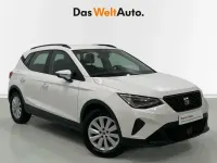 Usado Seat Arona Style Plus 110 CV (80 kW) 2022 Blanco SUV