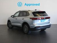 Usado VW Tiguan Life 150 CV (110 kW) 2024 Gris plata SUV