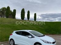 Usado Kia ProCeed 135 CV (99 kW) 2014 Blanco Utilitario