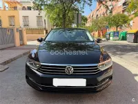 Usado VW Passat Advance 150 CV (110 kW) 2015 Negro Berlina