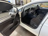 Usado VW Golf VII Advance 116 CV (85 kW) 2020 Blanco Familiar