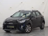 Usado Kia Stonic 100 CV (73 kW) 2022 Negro SUV