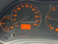 Usado Toyota Avensis Executive 177 CV (130 kW) 2005 Negro Berlina