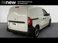 Usado Renault Kangoo 95 CV (69 kW) 2023 Blanco Monovolumen