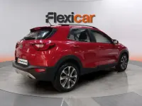 Usado Kia Stonic 101 CV (74 kW) 2018 Rojo SUV