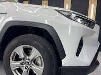 Usado Toyota RAV4 Hybrid Business Edition 222 CV (163 kW) 2021 Blanco SUV