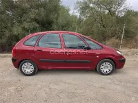 Usado Citroën Xsara Picasso Exclusive 110 CV (80 kW) 2009 Rojo Monovolumen