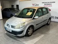 Usado Renault Scénic II Dynamique 105 CV (77 kW) 2006 Gris / plata Monovolumen