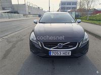 Begagnad Volvo V60 R-Design 136 HK (100 kW) 2011 Svart Kombi