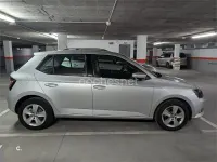 Usado Skoda Fabia 75 CV (55 kW) 2017 Gris / plata Berlina
