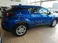 Käytetty Toyota C-HR Active 122 HP (89 kW) 2021 Sininen Katumaasturi