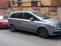 Usado Opel Zafira Cosmo 120 CV (88 kW) 2006 Gris / plata Monovolumen