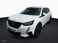 Usado Peugeot 2008 Active 110 CV (80 kW) 2021 Blanco SUV