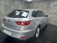 Usado Seat Leon XCELLENCE 130 CV (95 kW) 2021 Gris / plata Familiar