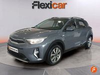 Usado Kia Stonic 84 CV (61 kW) 2023 Gris SUV