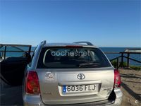 Usado Toyota Avensis Executive 177 CV (130 kW) 2007 Gris / plata Berlina